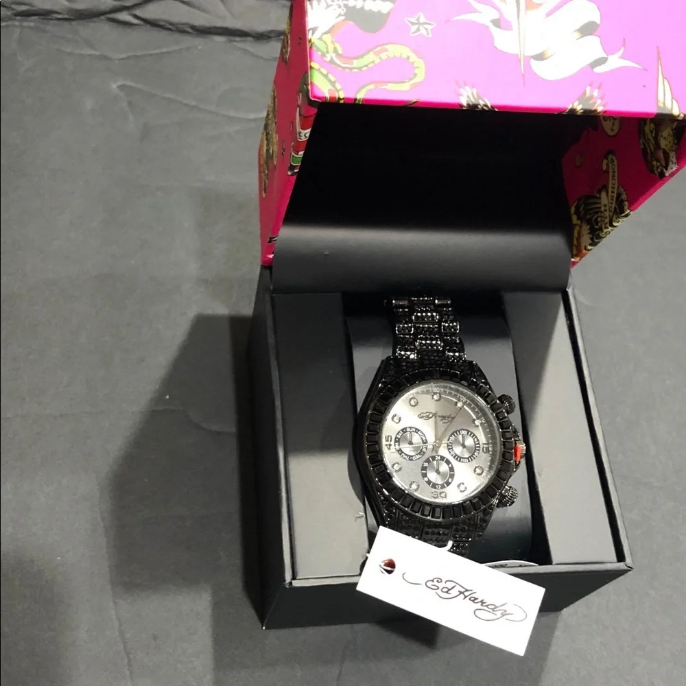 Ed Hardy black onyx look gemstone bling wristwatch new in pink Ed Hardy logo box